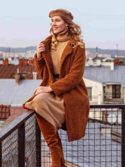 Kleid im Winter kombinieren