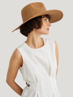 Cappello di paglia per la spiaggia