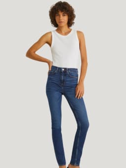 Pantaloni a vita alta