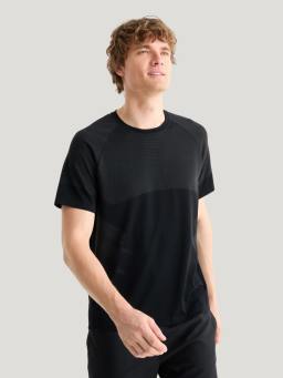 Running clothing for women and men