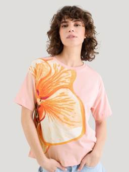 T-shirty