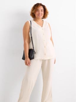 Luftiges Leinen für den Sommer. Luftiges Leinen für den Sommer.