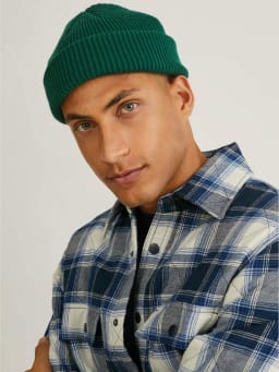 Accessories to keep you warm 