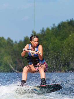 Wakeboarden & waterskiën – Actievolle sporten