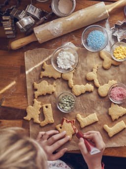 Plätzchen backen mit Kindern