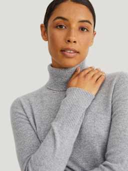 Warm polo-neck jumpers