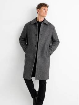 Elegant woollen coats for men & women
