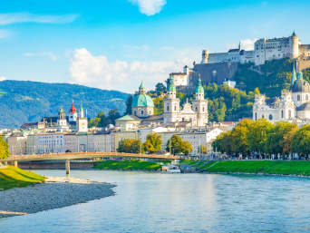 Flusswandern Österreich – Blick auf Salzburg.