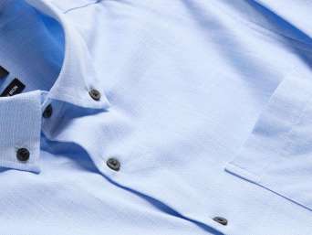 Košilový límec: Detail límce button down.