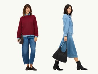 Double Denim mit Accessoires: Frauen in T-Shirt, Bluse und Jeansjacke. Double Denim mit Accessoires: Frauen in T-Shirt, Bluse und Jeansjacke.