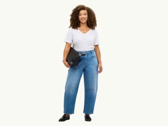 Trendy jeans styles for women: What are barrel jeans? Trendy jeans styles for women: What are barrel jeans?