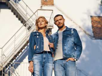 Jeans fit guide: how to figure out your jeans size. 
