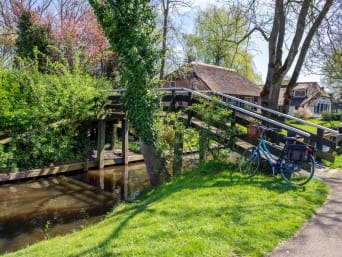 Fietsen in Overijssel – Fietsen over de bruggetjes in Giethoorn