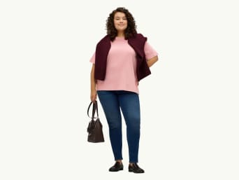 Curvy jeans ontdekken: mode voor curvy vrouwen accentueert uw mooie lichaamsdelen. Curvy jeans ontdekken: mode voor curvy vrouwen accentueert uw mooie lichaamsdelen.