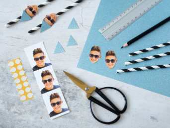 Ausgefallene Deko zum 18. Geburtstag selber machen: Materialien für witzige Party-Strohhalme liegen bereit. Ausgefallene Deko zum 18. Geburtstag selber machen: Materialien für witzige Party-Strohhalme liegen bereit.