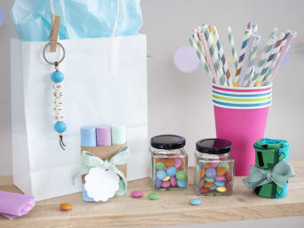 Zoete en betekenisvolle cadeaus voor kinderfeestjes: ontdek creatieve ideeën voor cadeaus voor gasten.