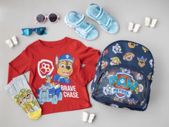 Regalo de Pascua para niños en edad escolar: ropa y complementos de la Patrulla Canina y Elsa de Frozen.