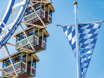 Guida Oktoberfest: primo piano della ruota panoramica dell’Oktoberfest.