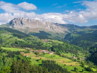 Excursiones por el País Vasco: vistas del Parque Natural de Gorbea.