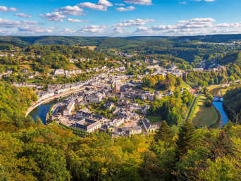 GR 129: de tocht voert u langs pittoreske steden zoals Bouillon. GR 129: de tocht voert u langs pittoreske steden zoals Bouillon.
