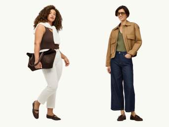 Enge und weite Hosen kombinieren: Mit dem passenden Oberteil schaffst du eine ausbalancierte Silhouette. Enge und weite Hosen kombinieren: Mit dem passenden Oberteil schaffst du eine ausbalancierte Silhouette.