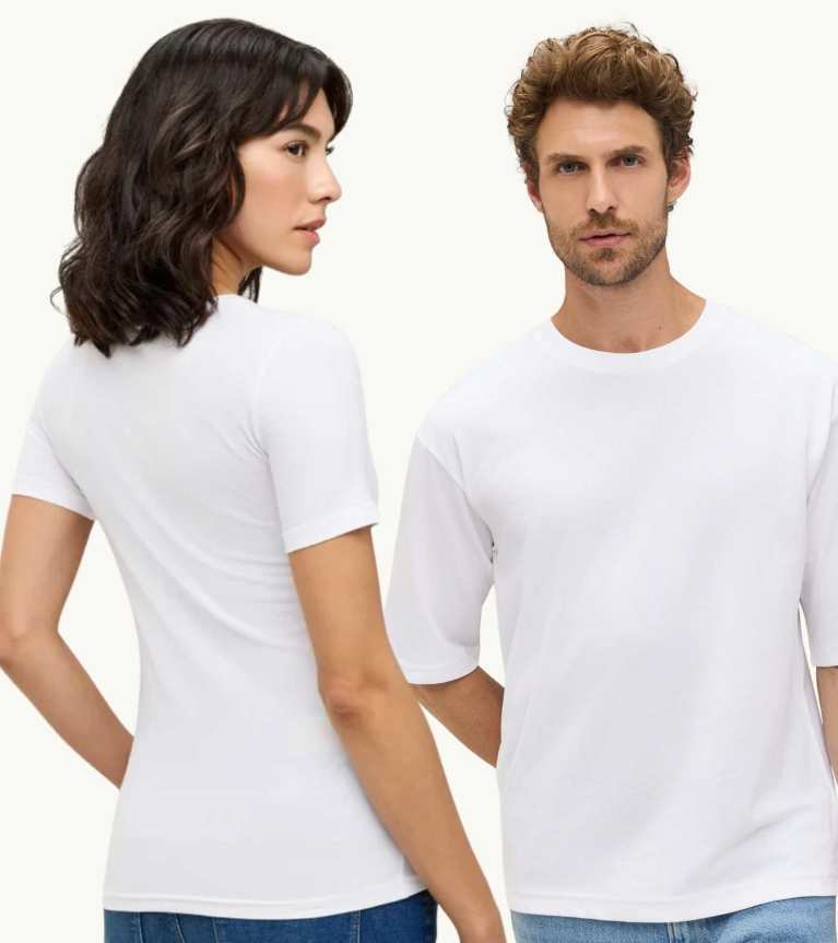 Basisgarderobe: Weiße T-Shirts sind schlicht und sehr wandelbar.