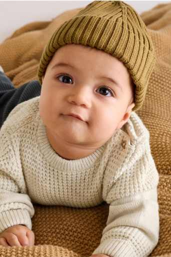 Moda para bebes en varios colores y disenos C A