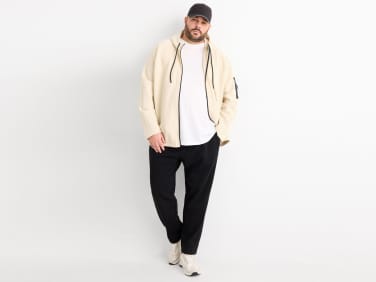 Modele în mărimi mari 