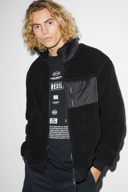 Les vêtement de on sale c&a