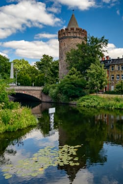 Radwege Brandenburg – Ausblick auf die mittelalterliche Stadtbefestigung von Brandenburg an der Havel. 