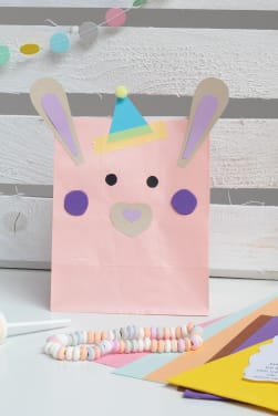 Fabriquer des invitations d'anniversaire pour enfants