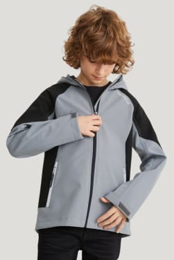 Lightweight jackets for boys