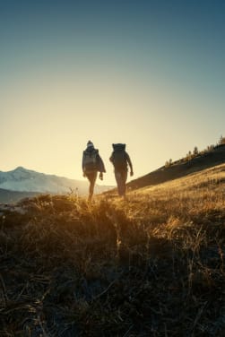 Wandern mit Kindern, in der Gruppe oder allein