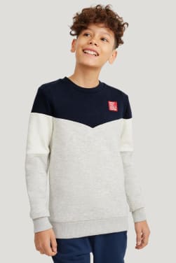 Boys’ sweatshirts 