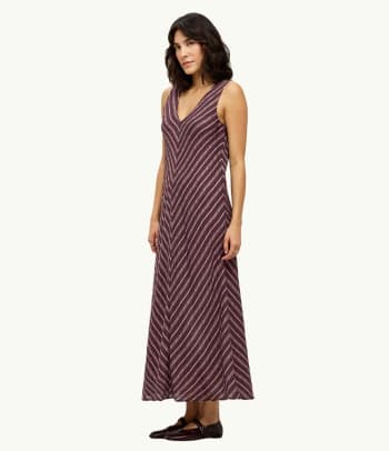 Moda años 70: distintos vestidos maxi.