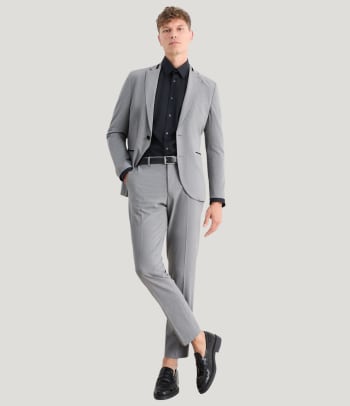 Móda šedesátých let: Stálé popularitě se těší slim fit obleky.