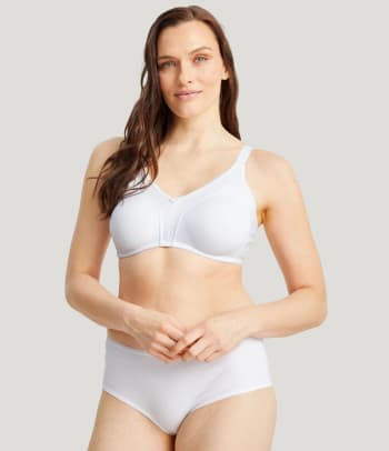 Shapewear chest – the minimiser bra.
