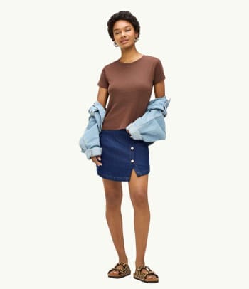 Casual skirt outfits are great for everyday wear.