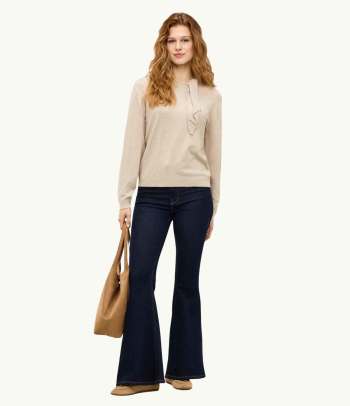 Scandi wardrobe: classic jeans for men & women.