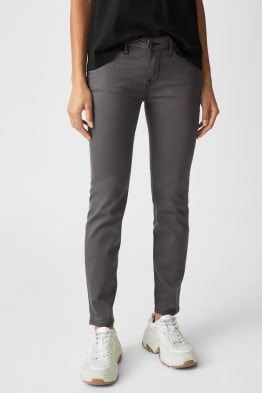 Find your perfect Skinny jeans here | C 