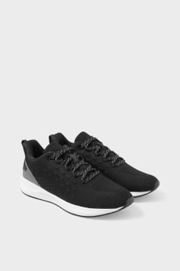 Sneaker
