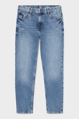 Premium Straight Tapered Jeans