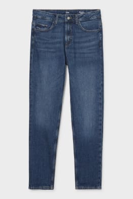 Mom Jeans