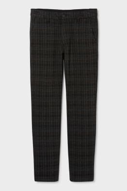 Find your perfect Checked trousers here 