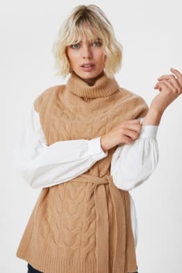 Cashmere waistcoat with tie belt
