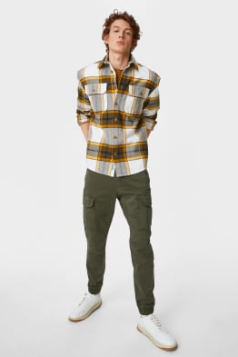 Outfits con jeans de pierna ancha para lucir delgada y elegante - Como  Organizar la Casa