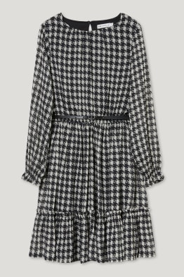 Vestito di chiffon con cintura