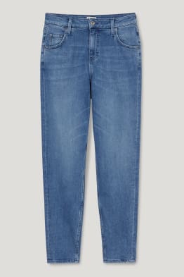 Find your perfect Mom jeans here | C\u0026A online shop