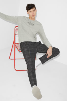 Find your perfect trouser for men here | C\u0026A Online Shop