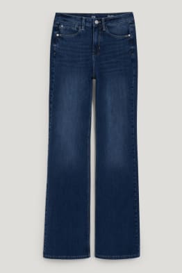 Find your perfect Flare Jeans here | C 